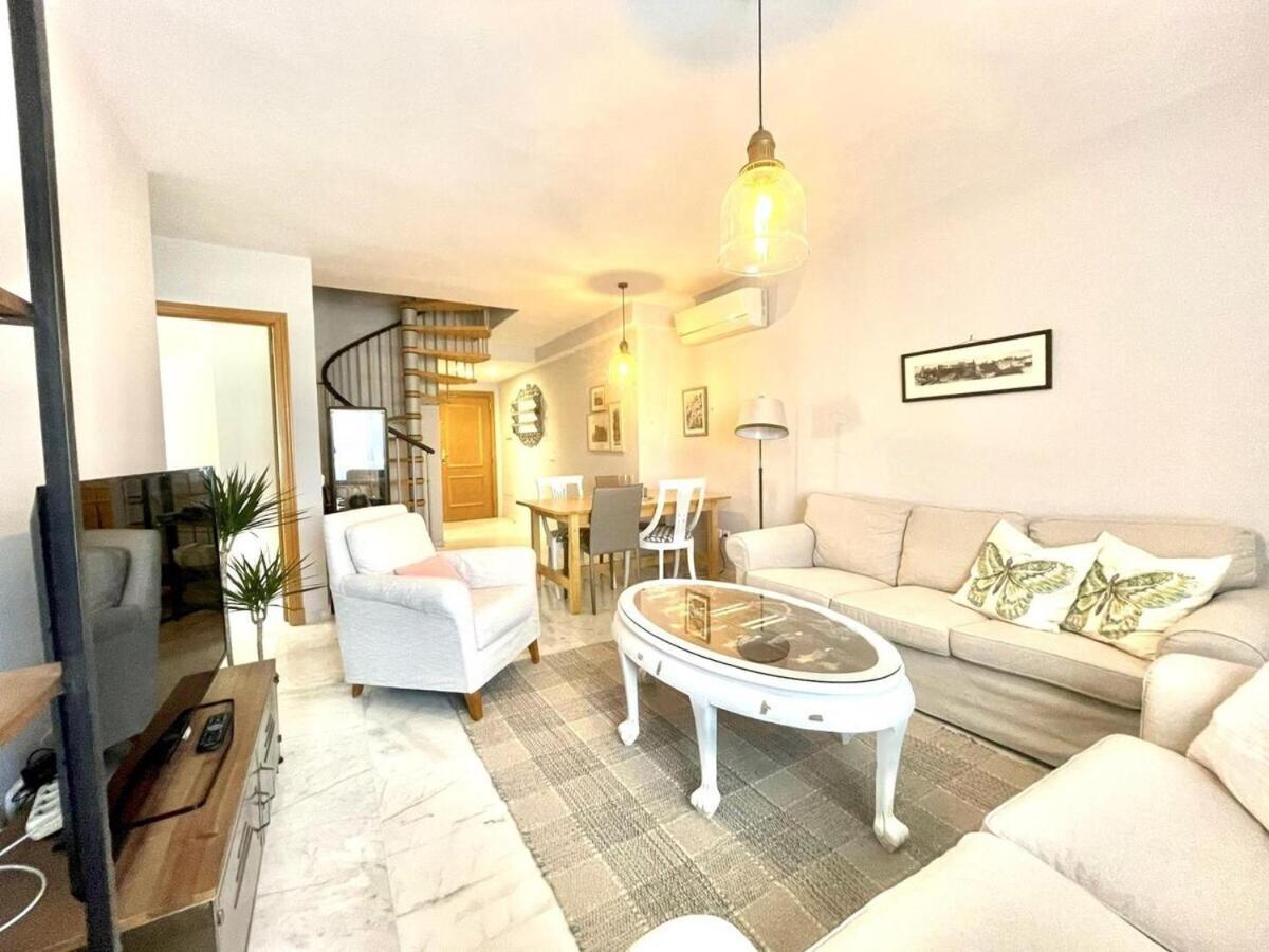 Lägenhet Calu Homes Duplex Cerca Playa De Huelin